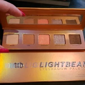 Urban Decay lightbeam palette new in box